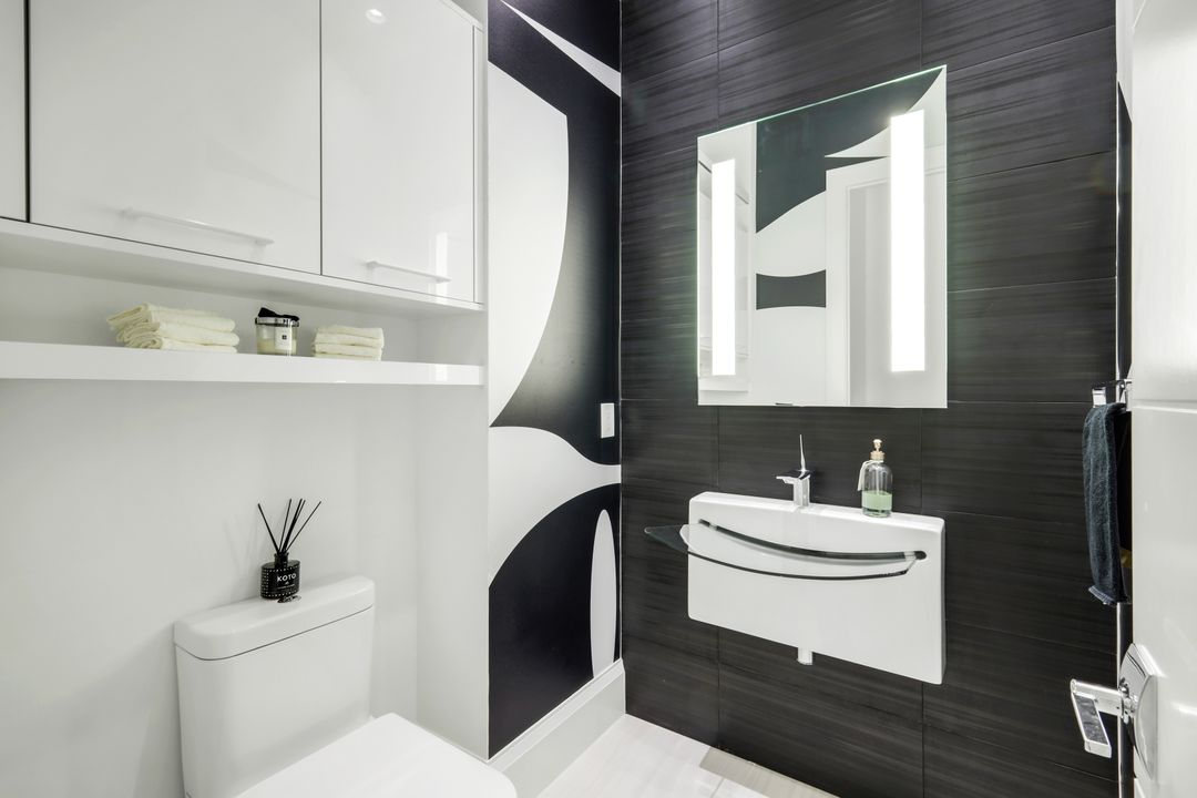 16438 Seneca Way, Naples, FL 34110