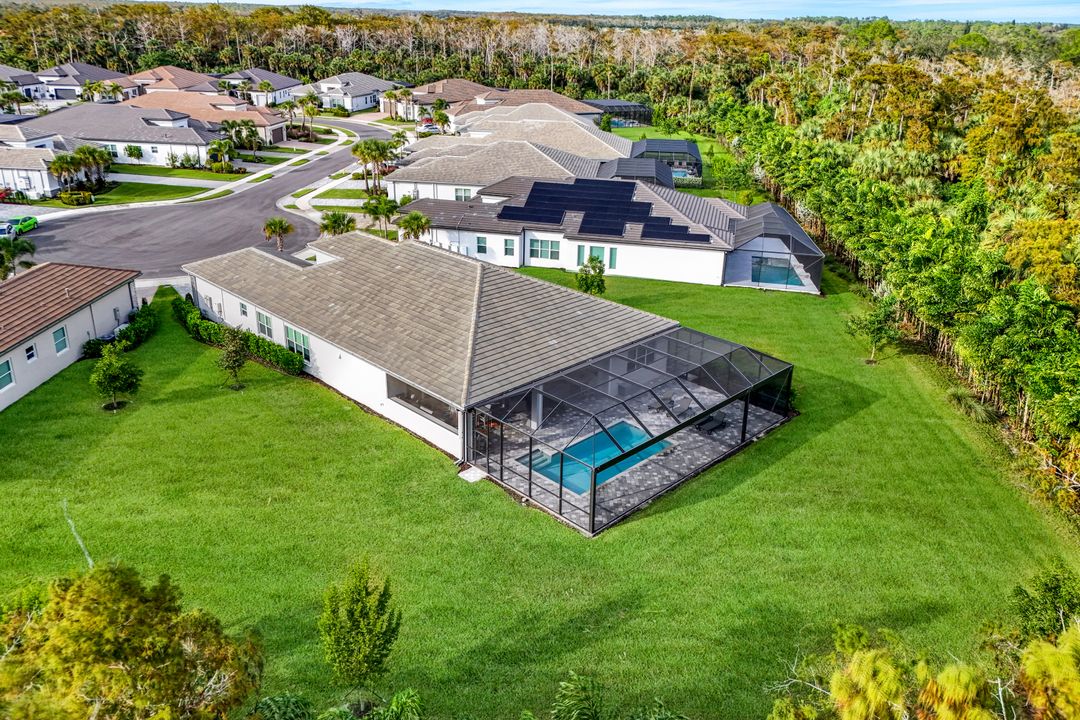 12083 Azalea Wy, Naples, FL 34120