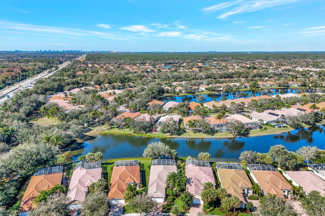 2914 Gilford Way, Naples, FL 34119