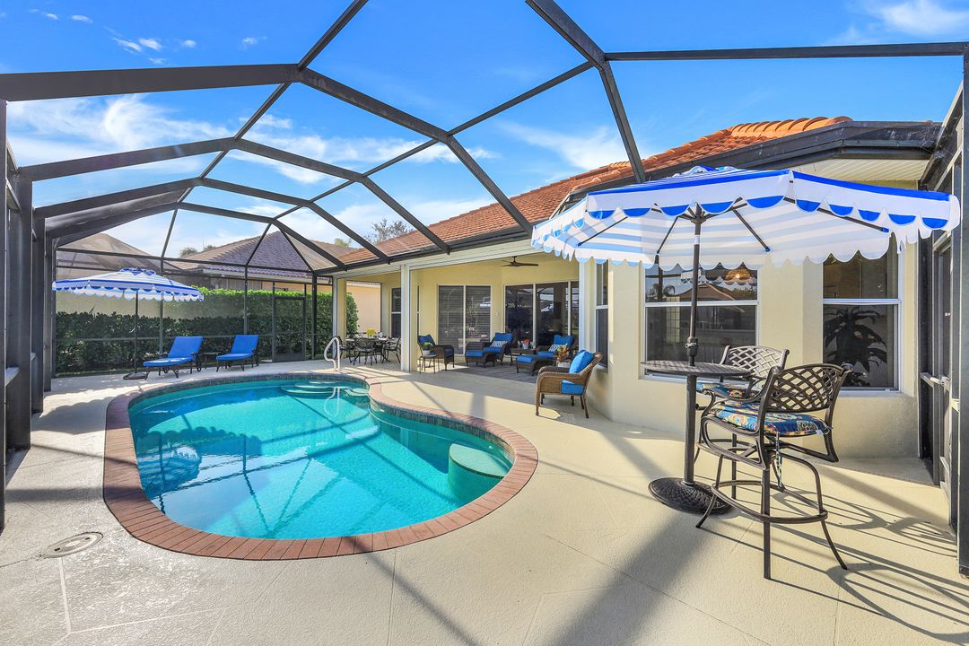 6948 Amen Corner Ct, Naples, FL 34113