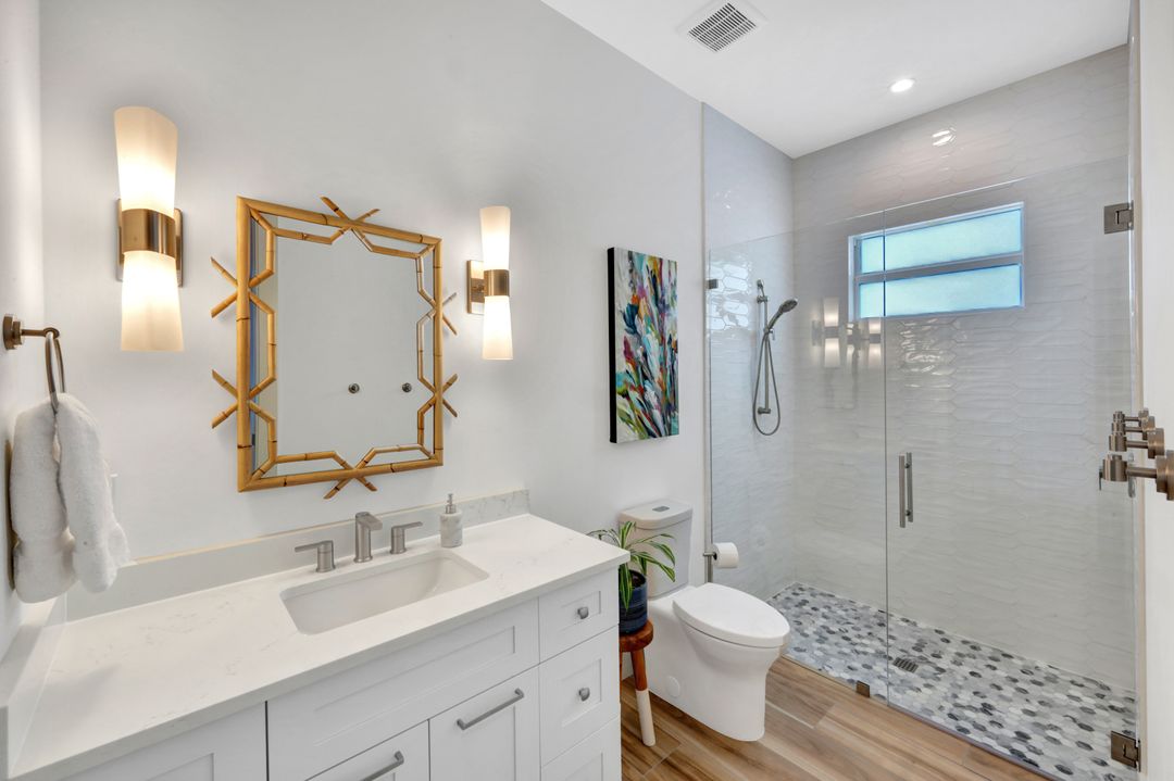 553 106th Ave N, Naples, FL 34108