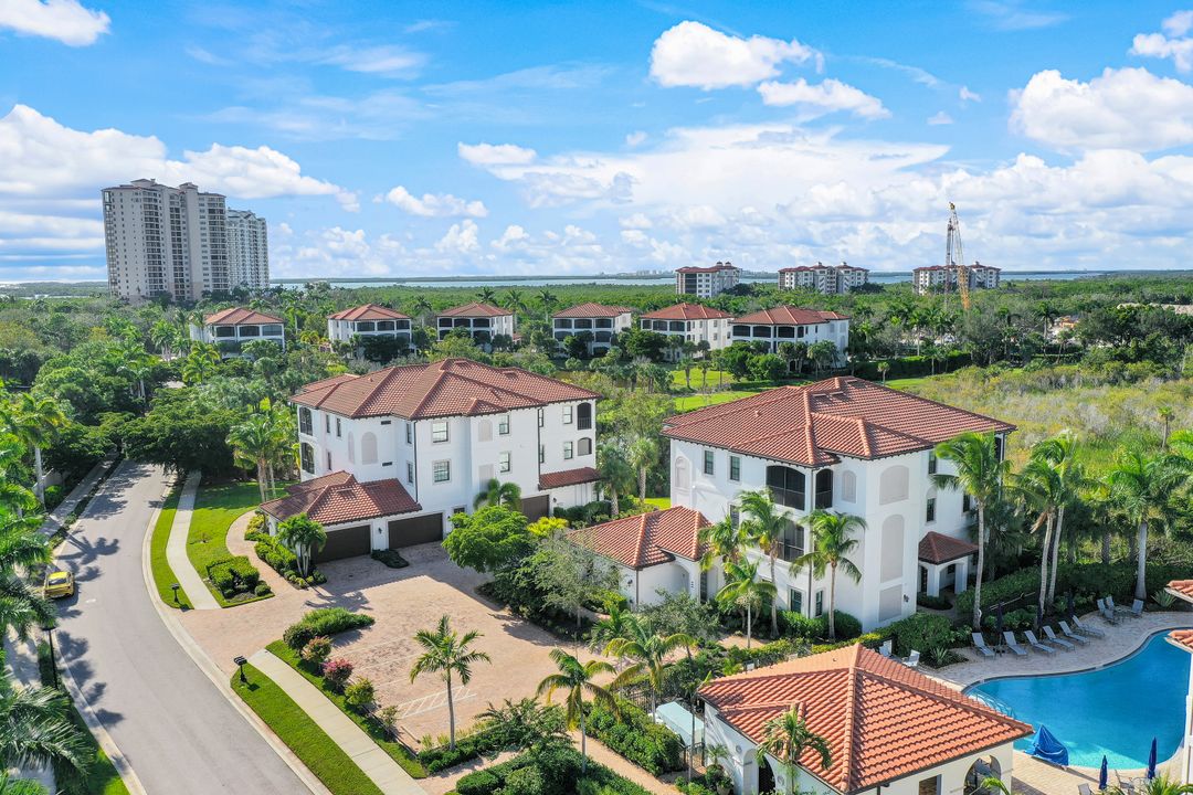 4730 Colony Villas Dr #802, Bonita Springs, FL 34134