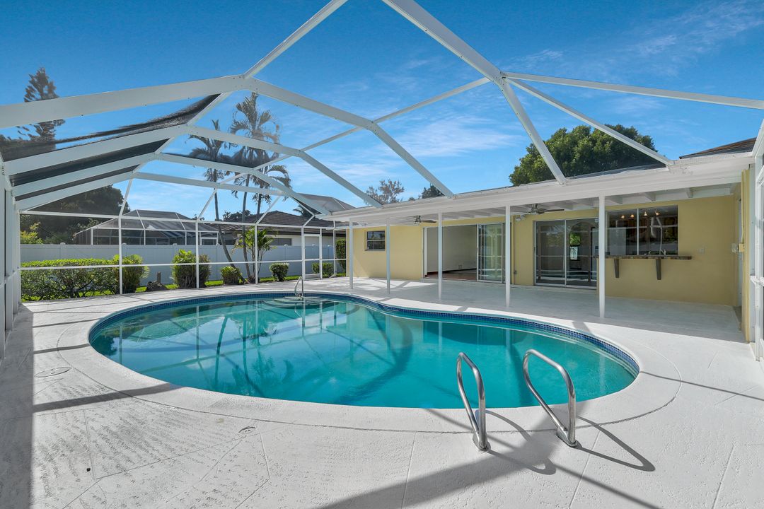 1569 Woodwind Ct, Fort Myers, FL 33919