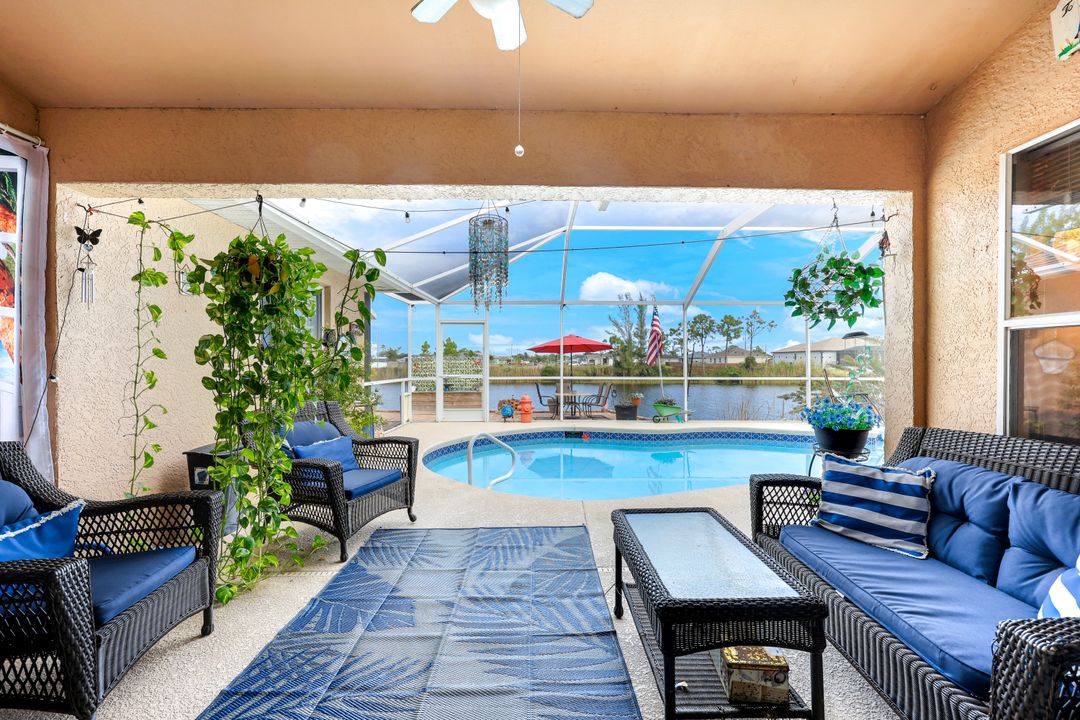 2427 NW 25th St, Cape Coral, FL 33993