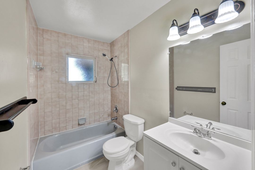 116 SW 31st St, Cape Coral, FL 33914