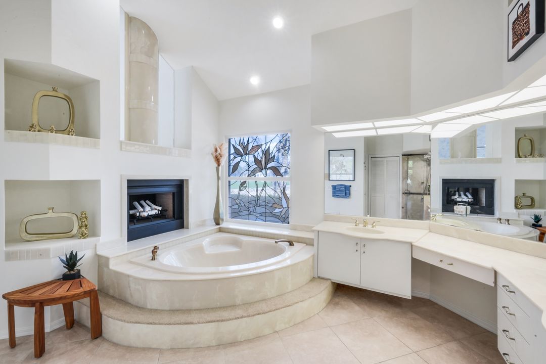 4401 Pond Apple Dr S, Naples, FL 34119