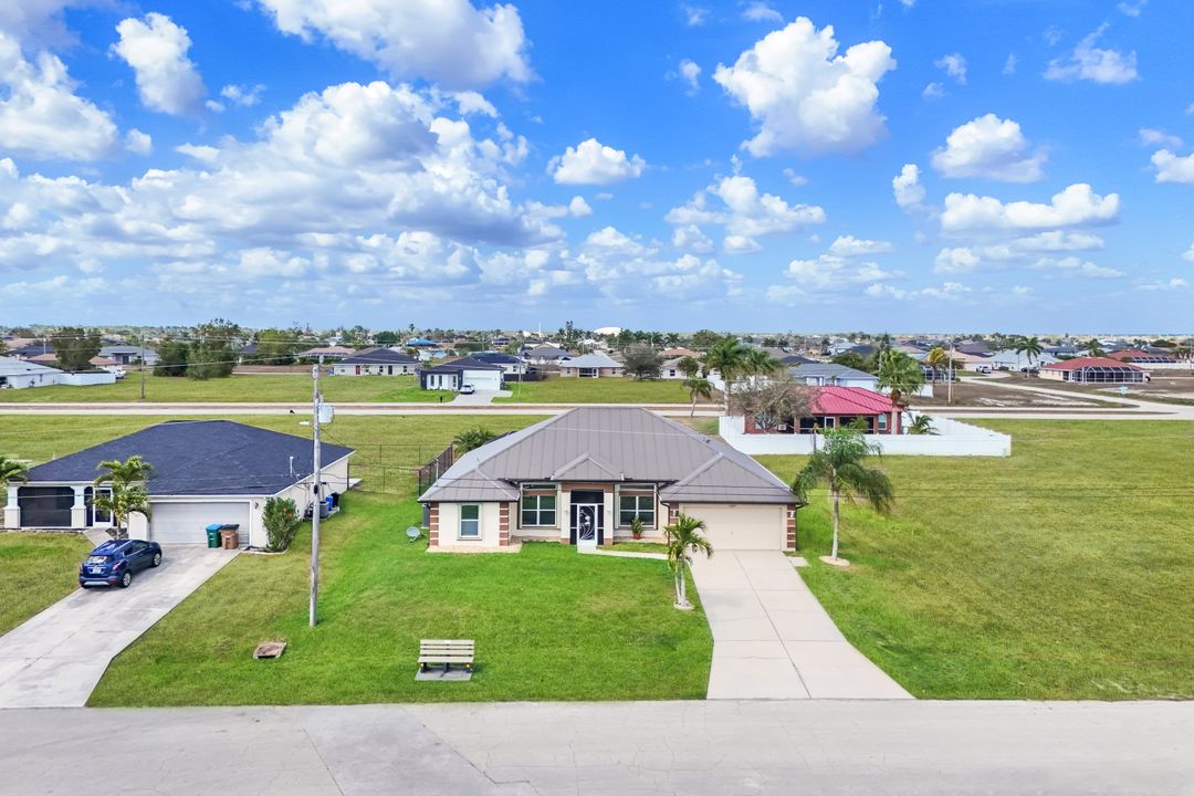 1207 NW 15th Terrace, Cape Coral, FL 33993