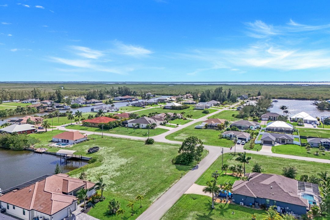4204 NW 22nd St, Cape Coral, FL 33993