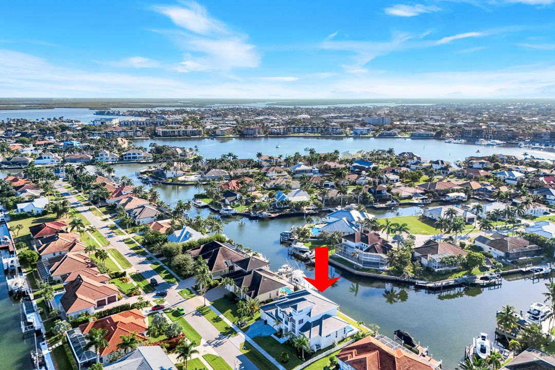 713 Nautilus Ct, Marco Island, FL 34145