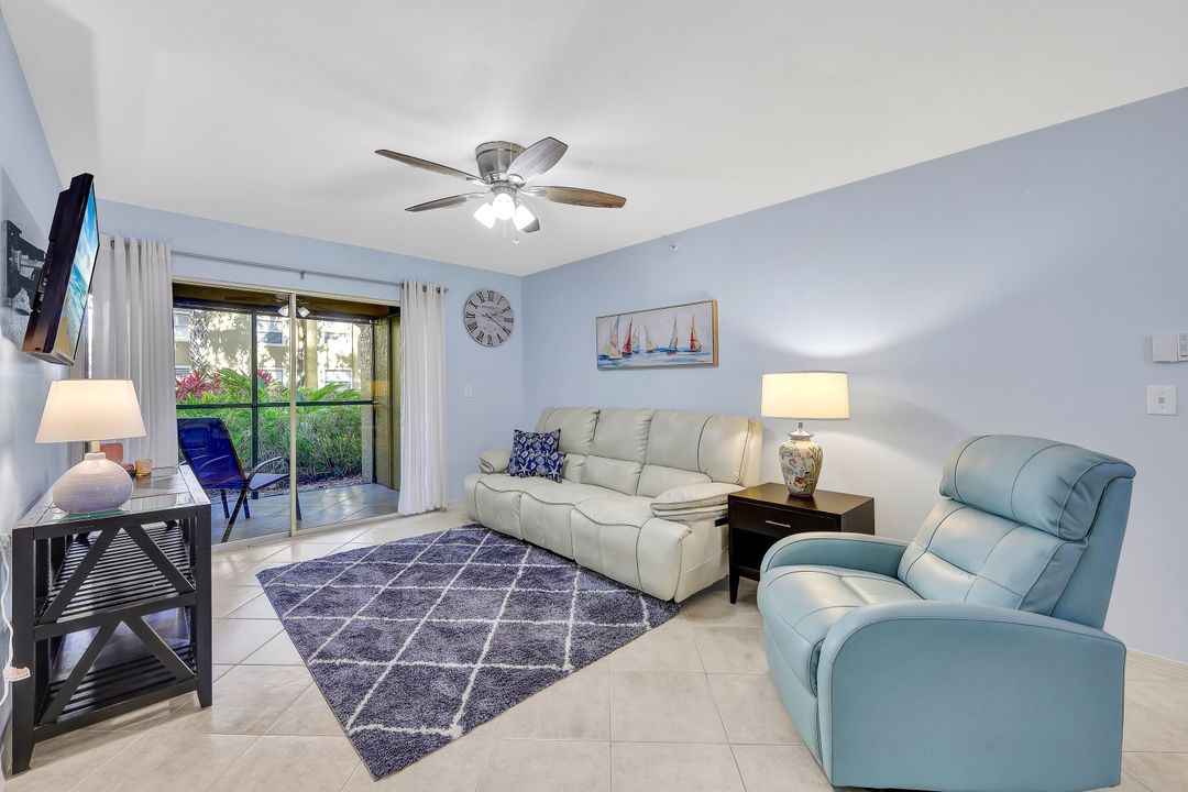 8960 Colonnades Ct E #916, Bonita Springs, FL 34135