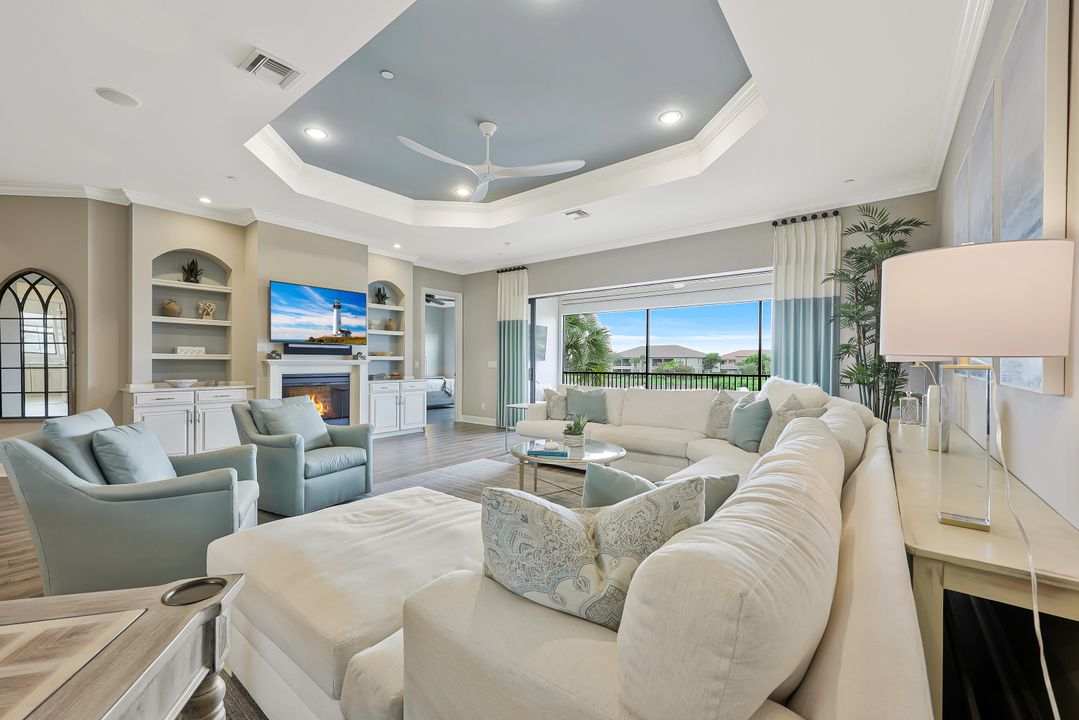 9672 Montelanico Loop #203, Naples, FL 34119