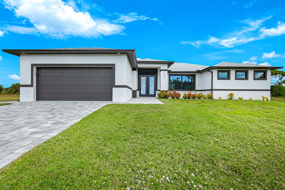 2305 SW 32nd St, Cape Coral, FL 33914