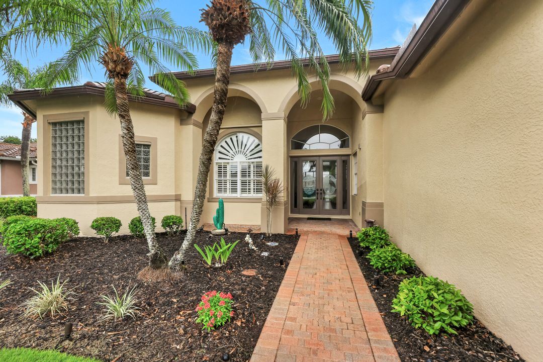 3201 Brookeview Ct, Naples, FL 34120