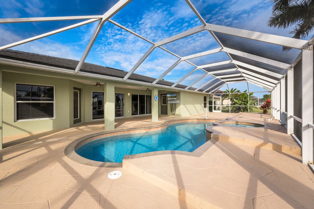 3325 SW 5th Pl, Cape Coral, FL 33914
