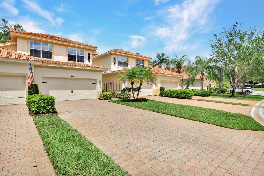 10240 Cobble Notch Loop #201, Bonita Springs, FL 34135