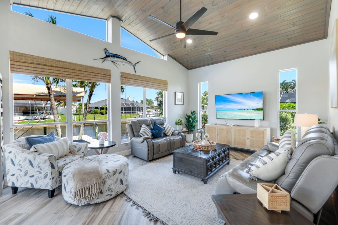 3347 19th Ave SE, Cape Coral, FL 33904