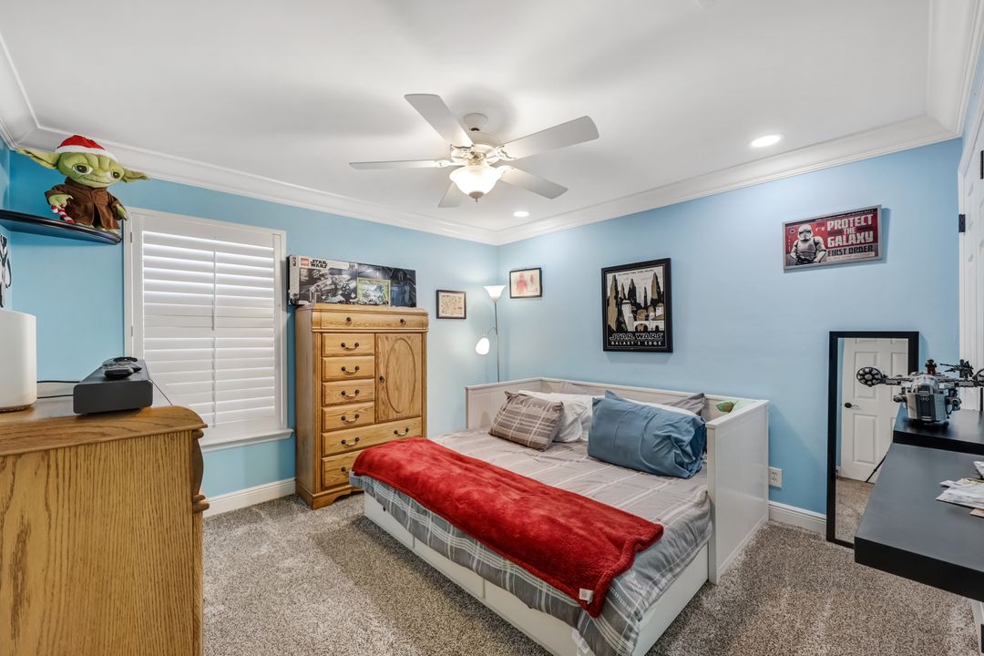 88 Burnt Pine Dr, Naples, FL 34119