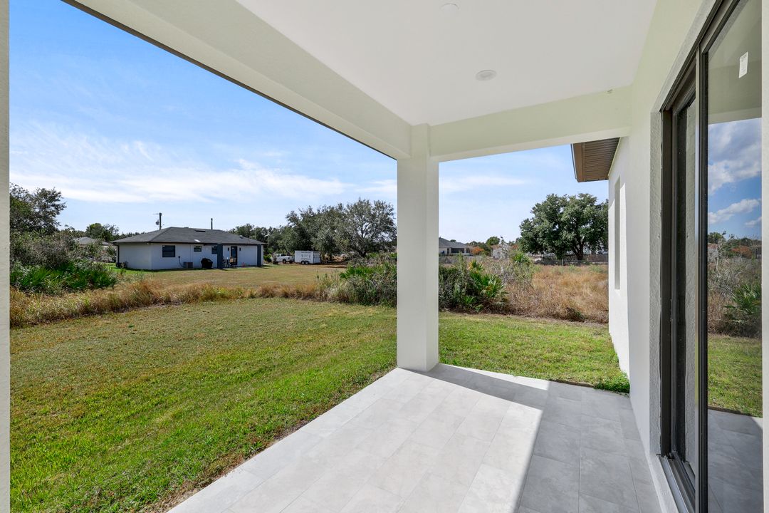 3013 59th St W, Lehigh Acres, FL 33971