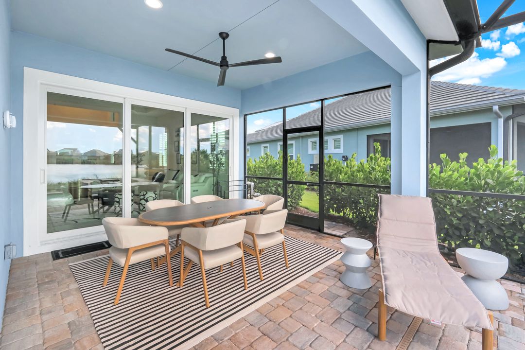 8852 Yucatan Ct, Naples, FL 34112