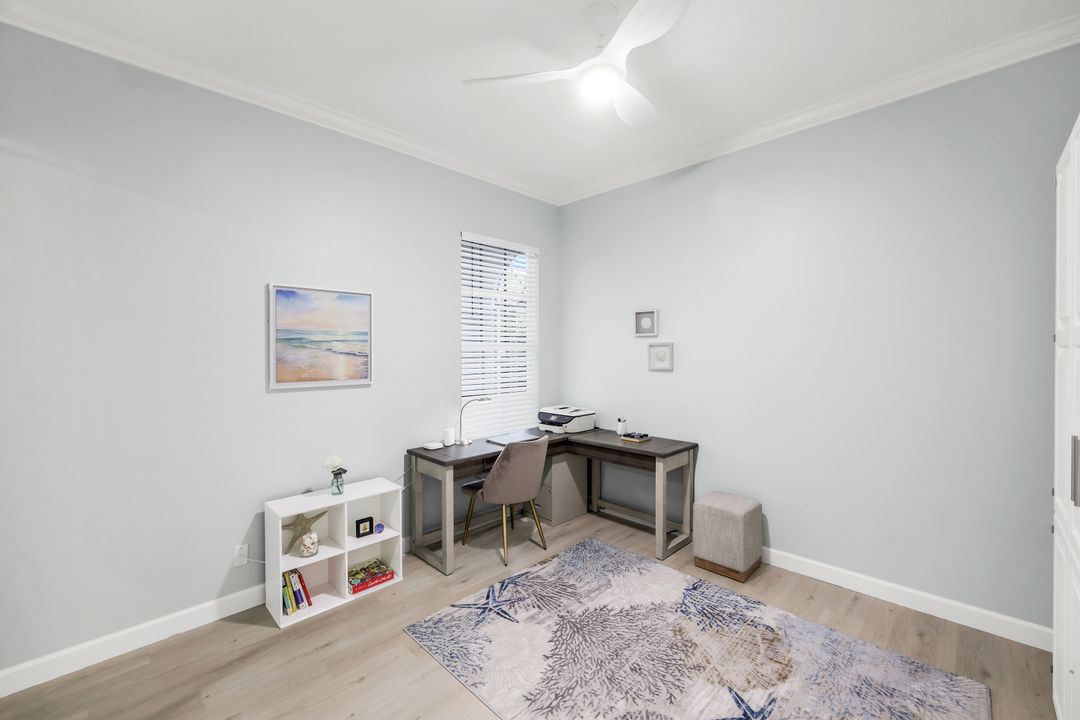 4453 Novato Ct, Naples, FL 34109