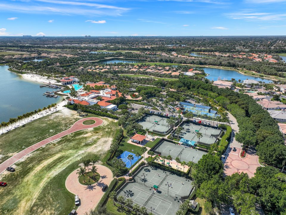 10160 Bellavista Cir #1201, Miromar Lakes, FL 33913