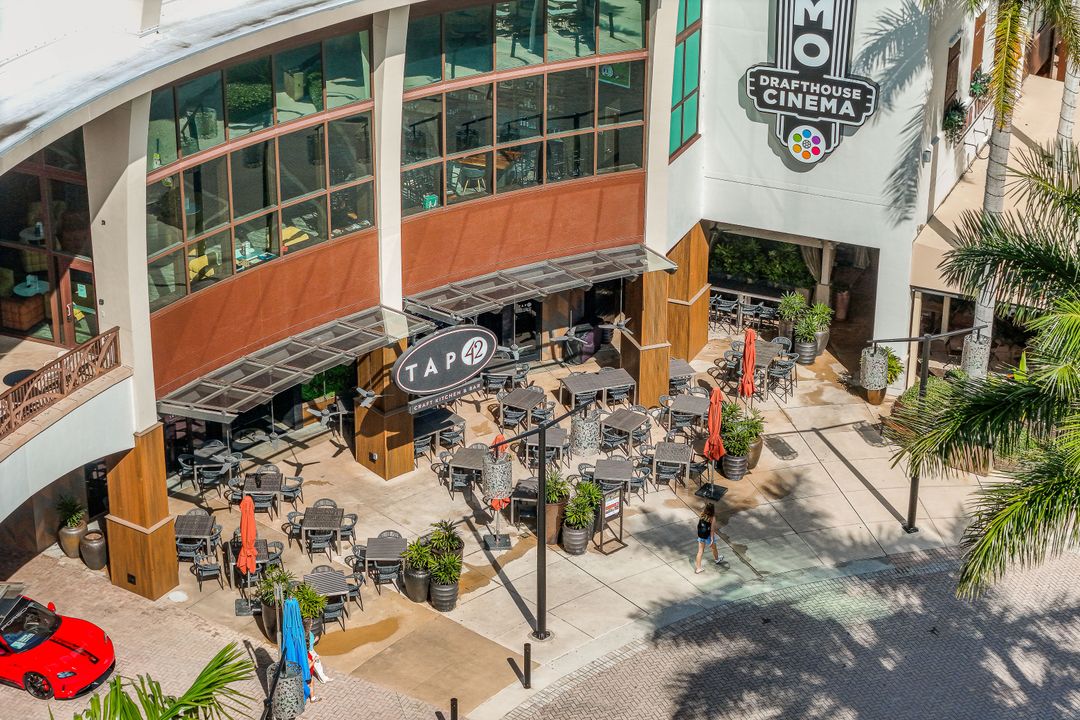 9123 Strada Pl #7201, Naples, FL 34108