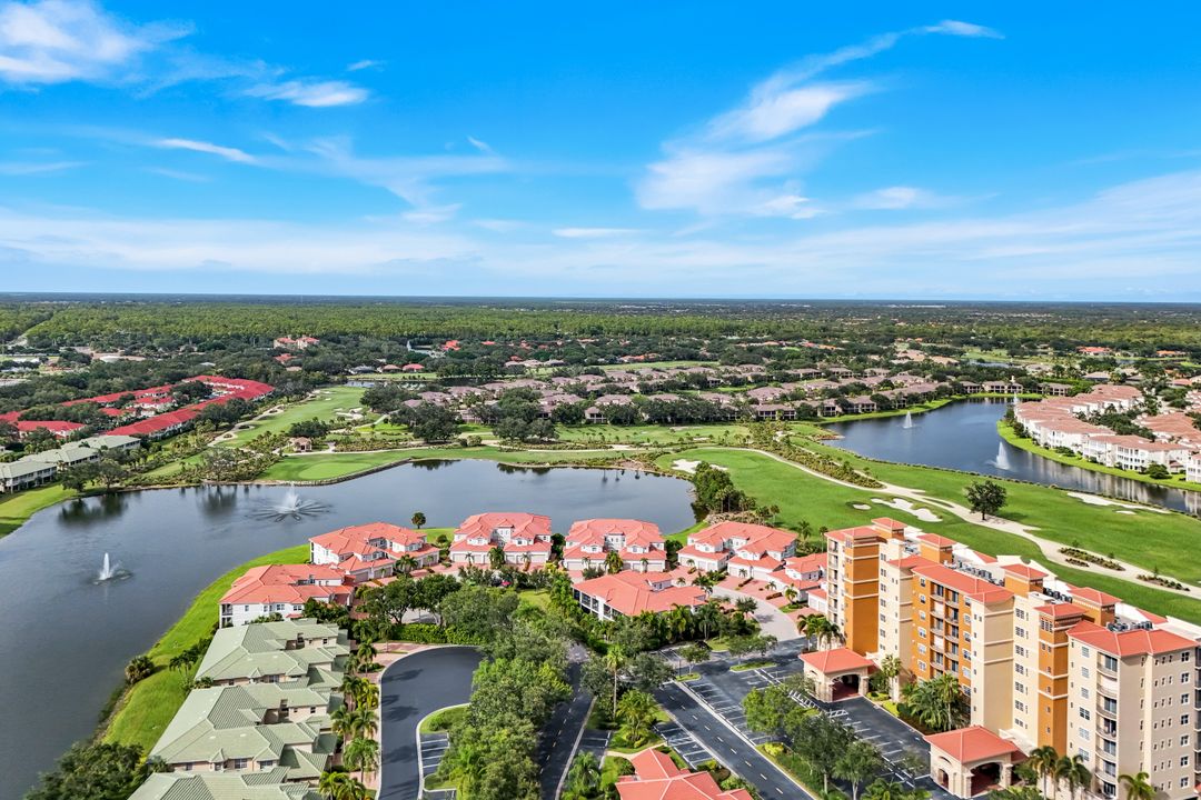 608 El Camino Real #201, Naples, FL 34119