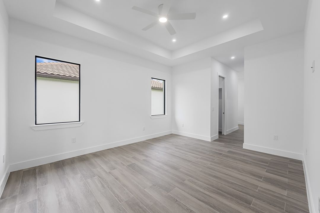 223 1st St SW, Naples, FL 34117