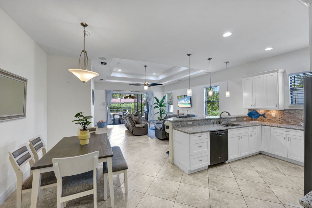 849 109th Ave N, Naples, FL 34108, Naples, FL 34108