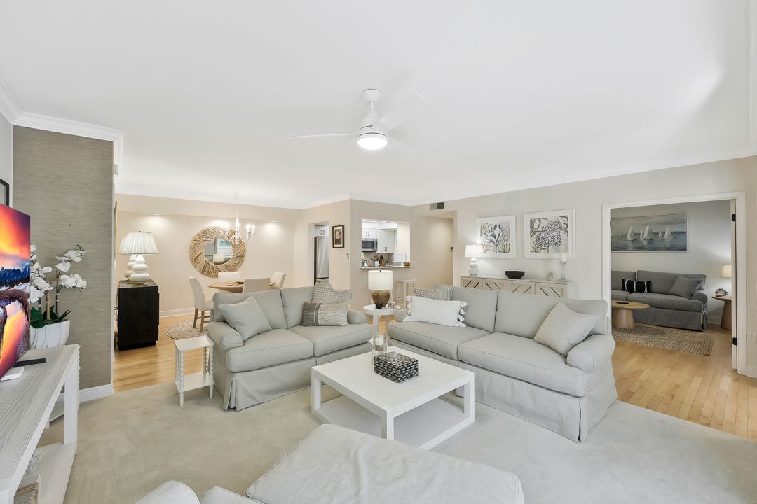 780 Willowbrook Dr #701, Naples, FL 34108