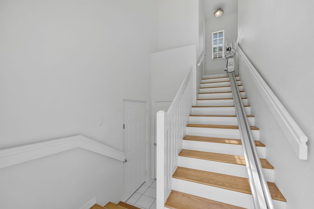 3420 W Crown Pointe Blvd #202, Naples, FL 34112