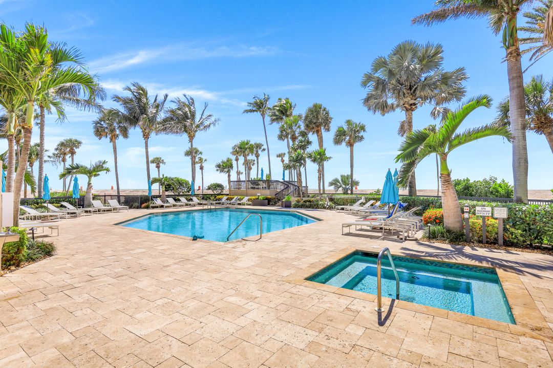 4551 Gulf Shore Blvd N #1003, Naples, FL 34103