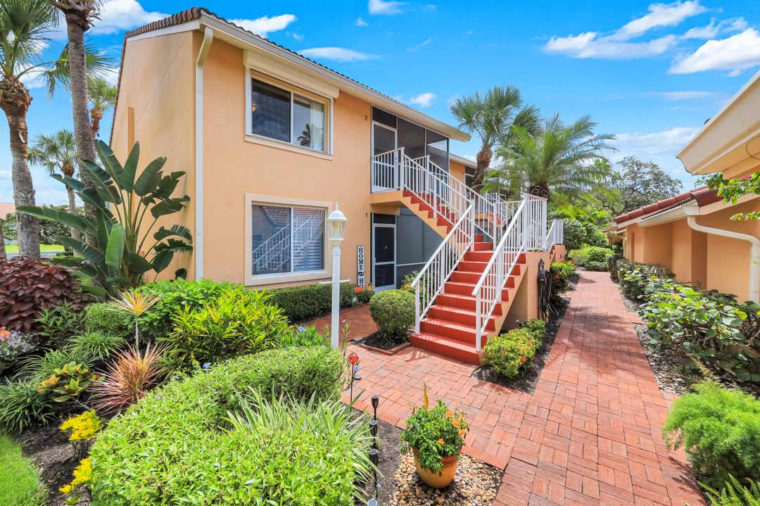 1695 Windy Pines Dr #2, Naples, FL 34112