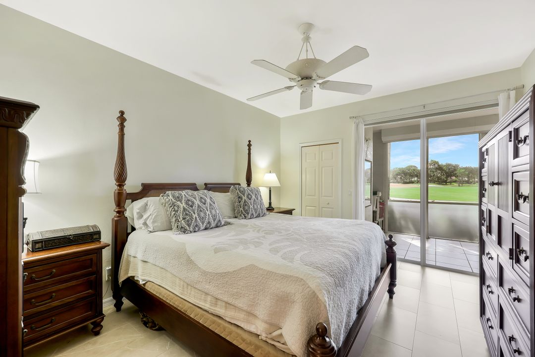 5877 3 Iron Dr #702, Naples, FL 34110