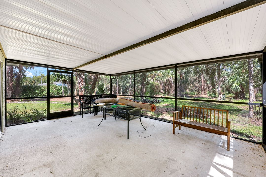 170 Logan Blvd N, Naples, FL 34119