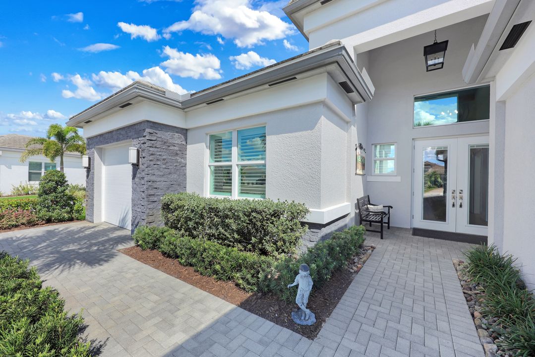 12338 Lavender Ave, Naples, FL 34120