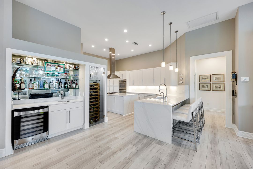 27154 Harbor Dr, Bonita Springs, FL 34135
