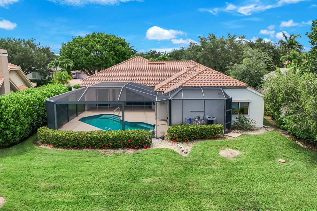 11726 Night Heron Dr, Naples, FL 34119