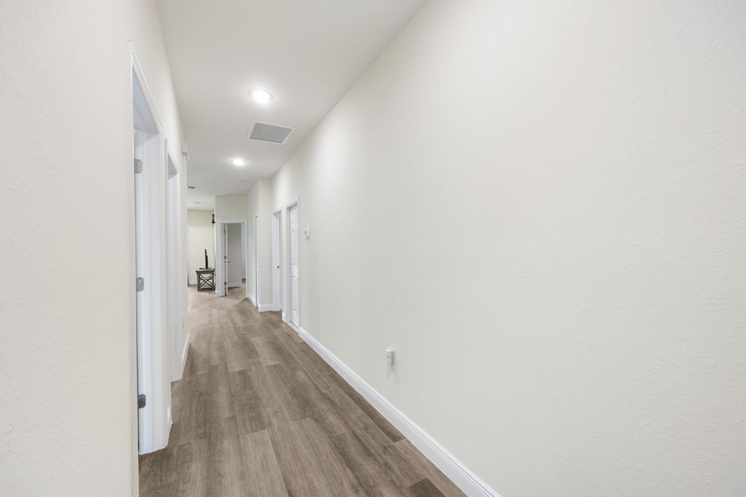 2325 Daniel Ave N, Lehigh Acres, FL 33971