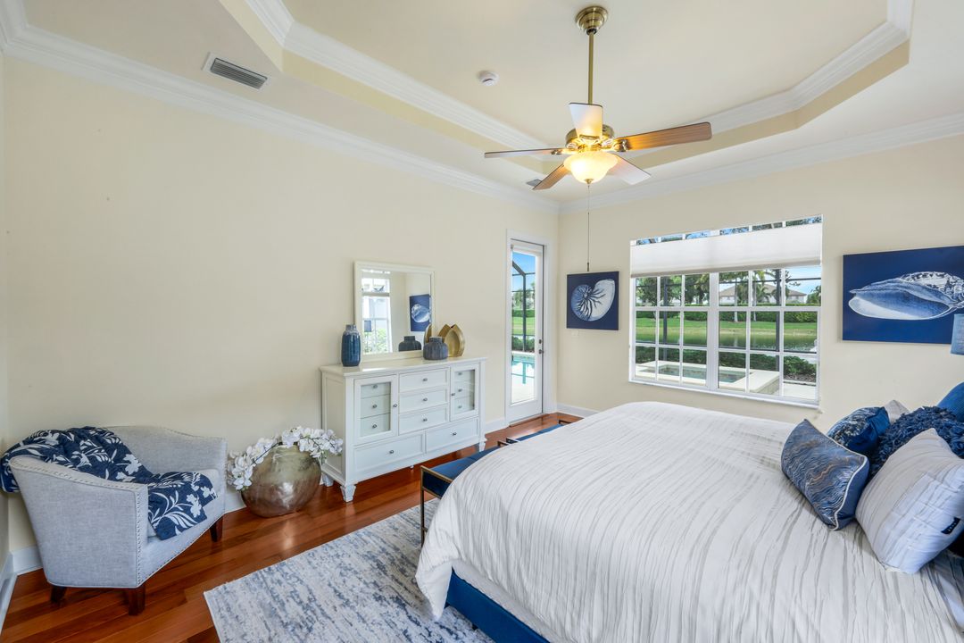 8776 Hideaway Harbor Ct, Naples, FL 34120