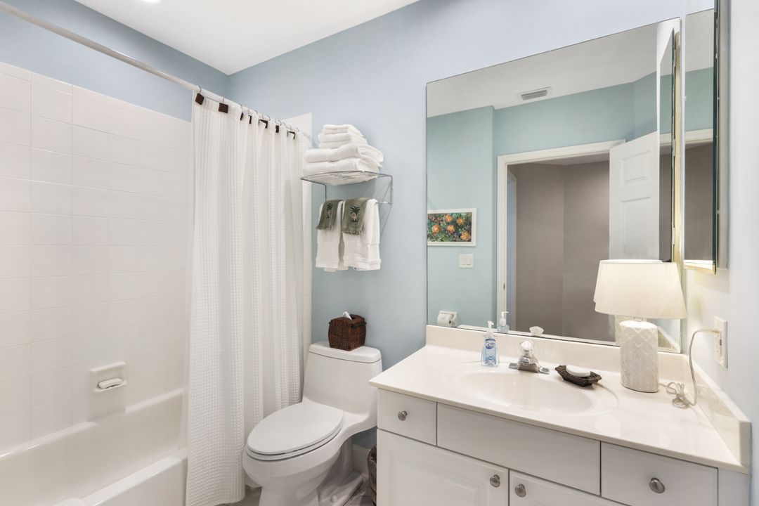 1550 Clermont Dr  #E-101, Naples, FL 34109