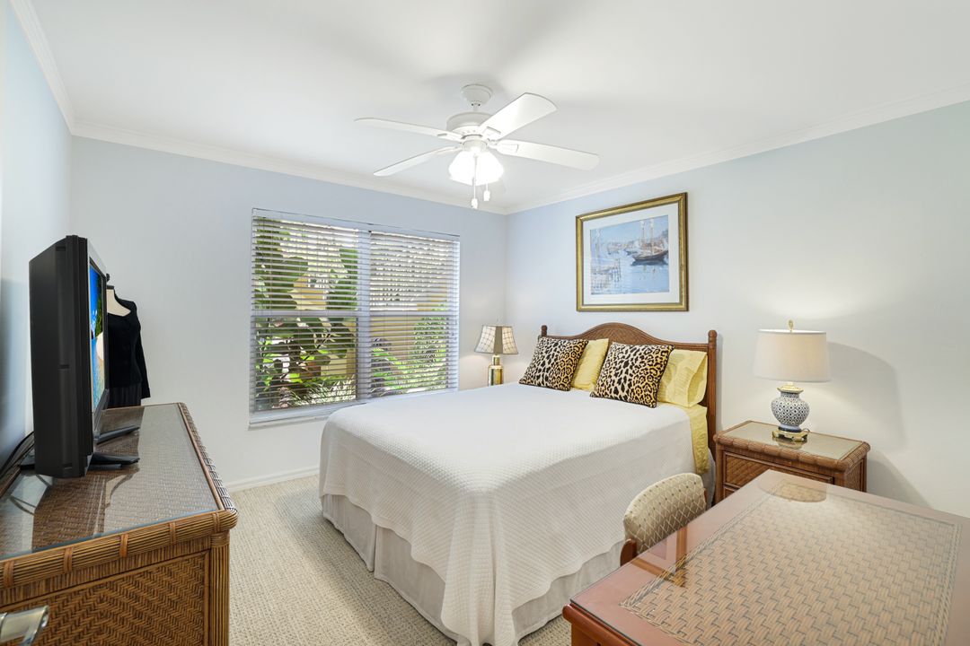 1250 Yesica Ann Cir, Naples, FL 34110