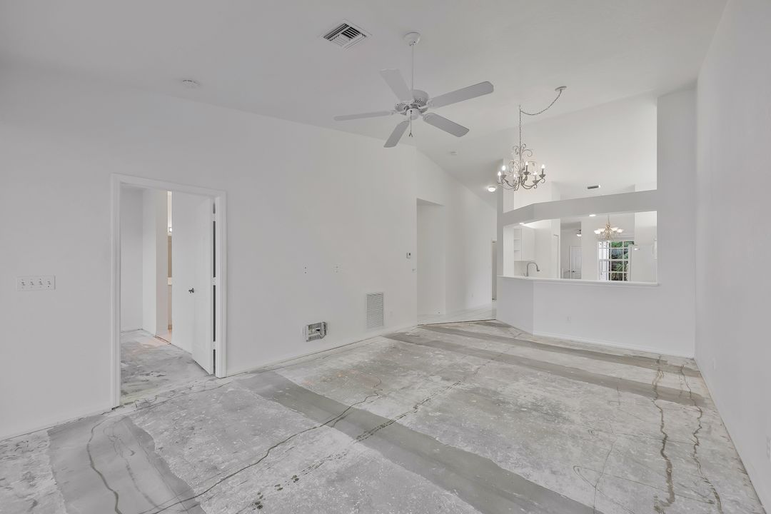 3420 W Crown Pointe Blvd #202, Naples, FL 34112