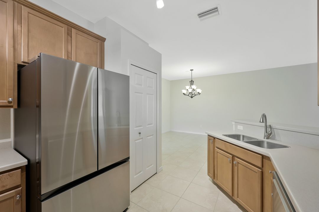 13778 Cleto Dr, Estero, FL 33928