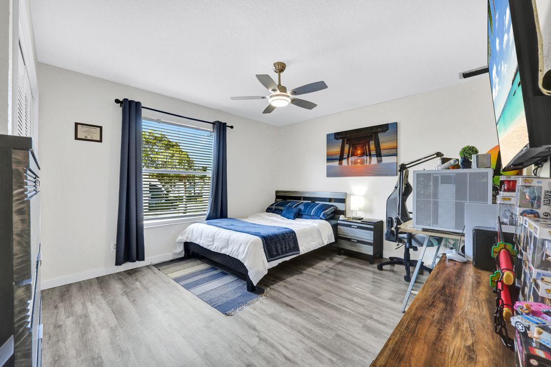 1599 Trafalgar Ln #C, Naples, FL 34116