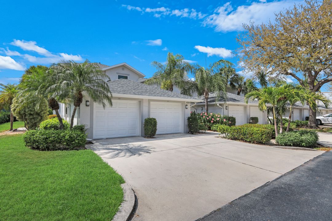 1335 Charleston Square Dr #6-101, Naples, FL 34110