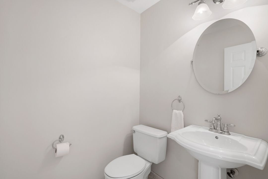 20110 Golden Panther Dr #4, Estero, FL 33928