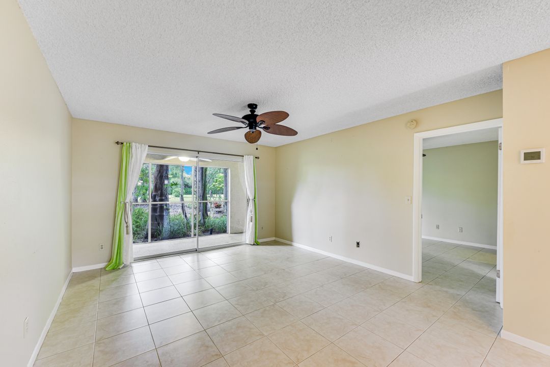 1702 Kings Lake Blvd #102, Naples, FL 34112