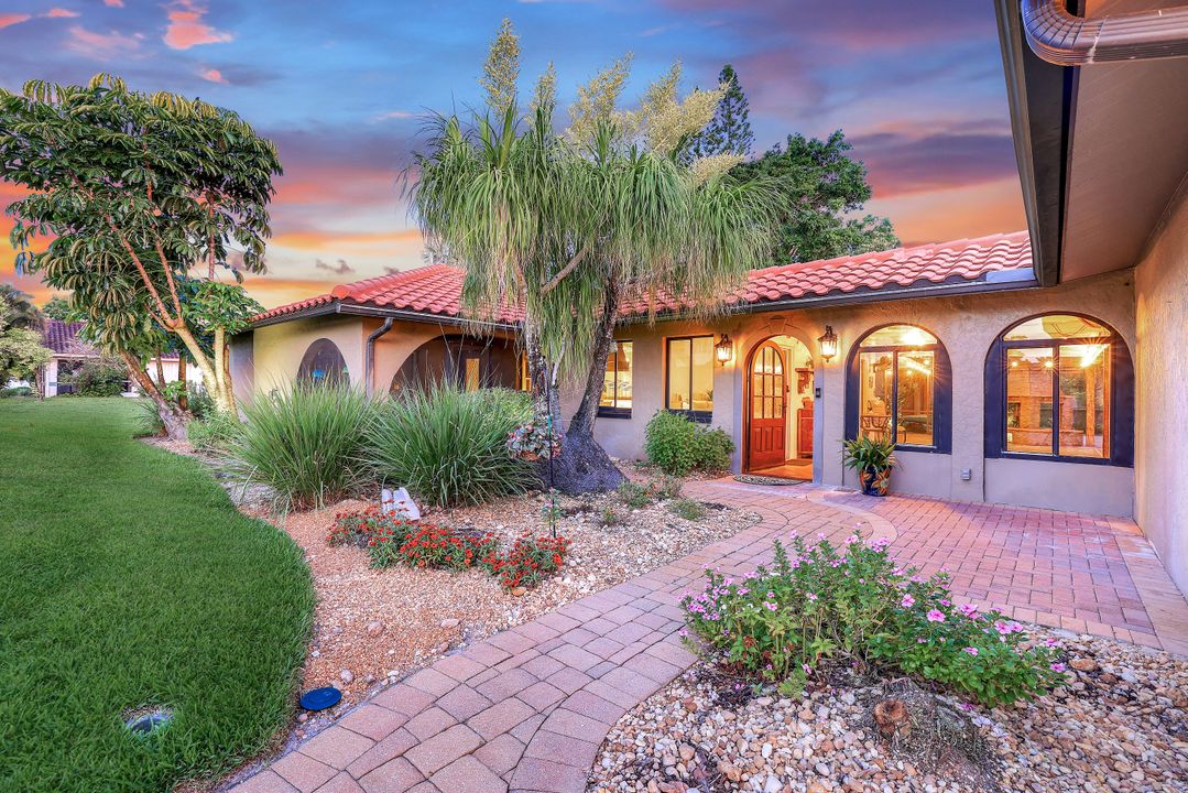 12305 Avida Ln, Bonita Springs, FL 34135