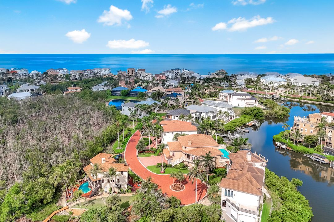 175 Topanga Dr, Bonita Springs, FL 34134